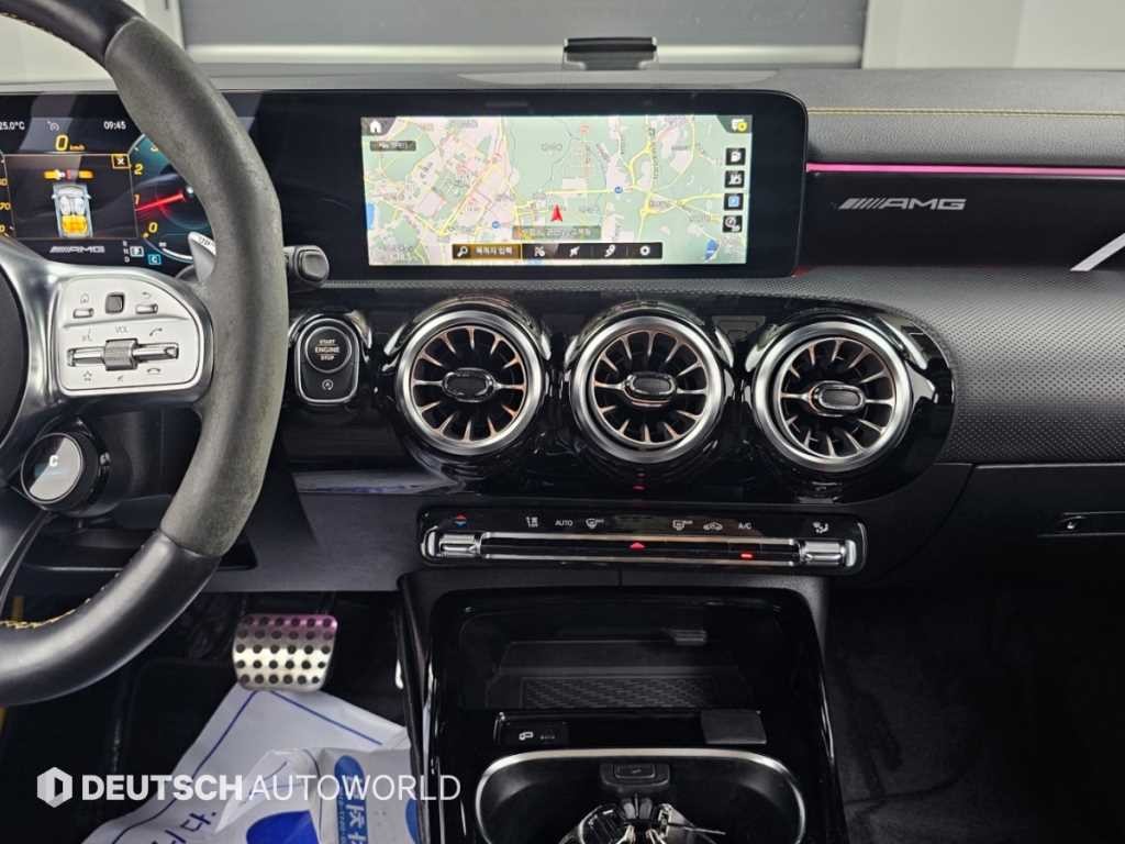 벤츠 CLA 클래스 CLA클래스 C118 AMG CLA 45 S 4MATIC+ 이미지 14