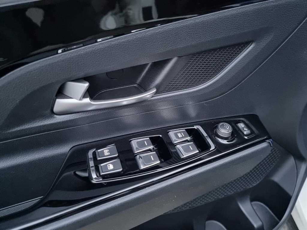 KG모빌리티(쌍용) 코란도 뷰티풀코란도 2WD 디젤 1.6 C5 플러스 이미지 12