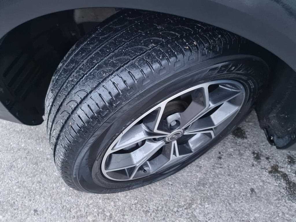 KG모빌리티(쌍용) 코란도 뷰티풀코란도 2WD 디젤 1.6 C5 플러스 이미지 18