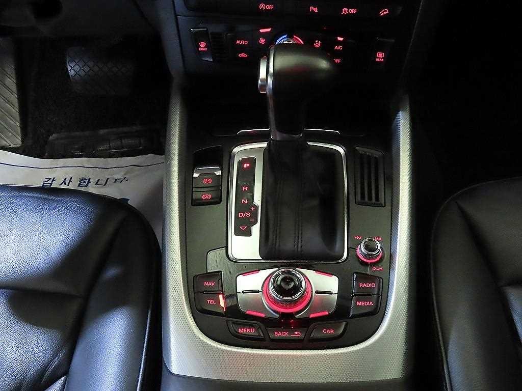 아우디 Q5 35 TDI 콰트로 이미지 12