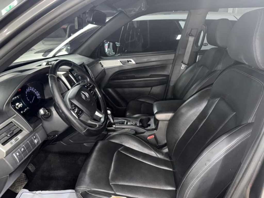 KG모빌리티(쌍용) 렉스턴 렉스턴 스포츠 칸 디젤 2.2 4WD 프로페셔널 X 5링크 이미지 6