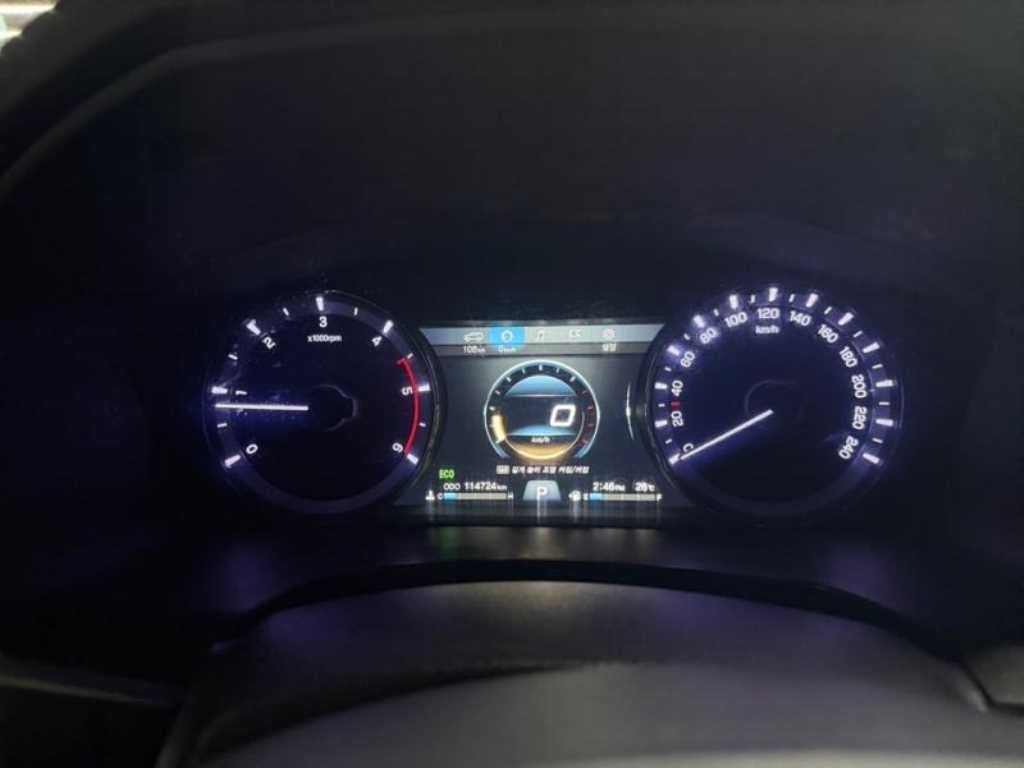KG모빌리티(쌍용) 렉스턴 렉스턴 스포츠 칸 디젤 2.2 4WD 프로페셔널 X 5링크 이미지 9