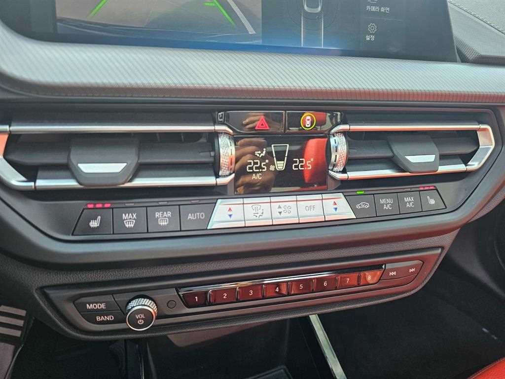 BMW 2시리즈 2시리즈 그란쿠페 (F44) M235i xDrive 이미지 16