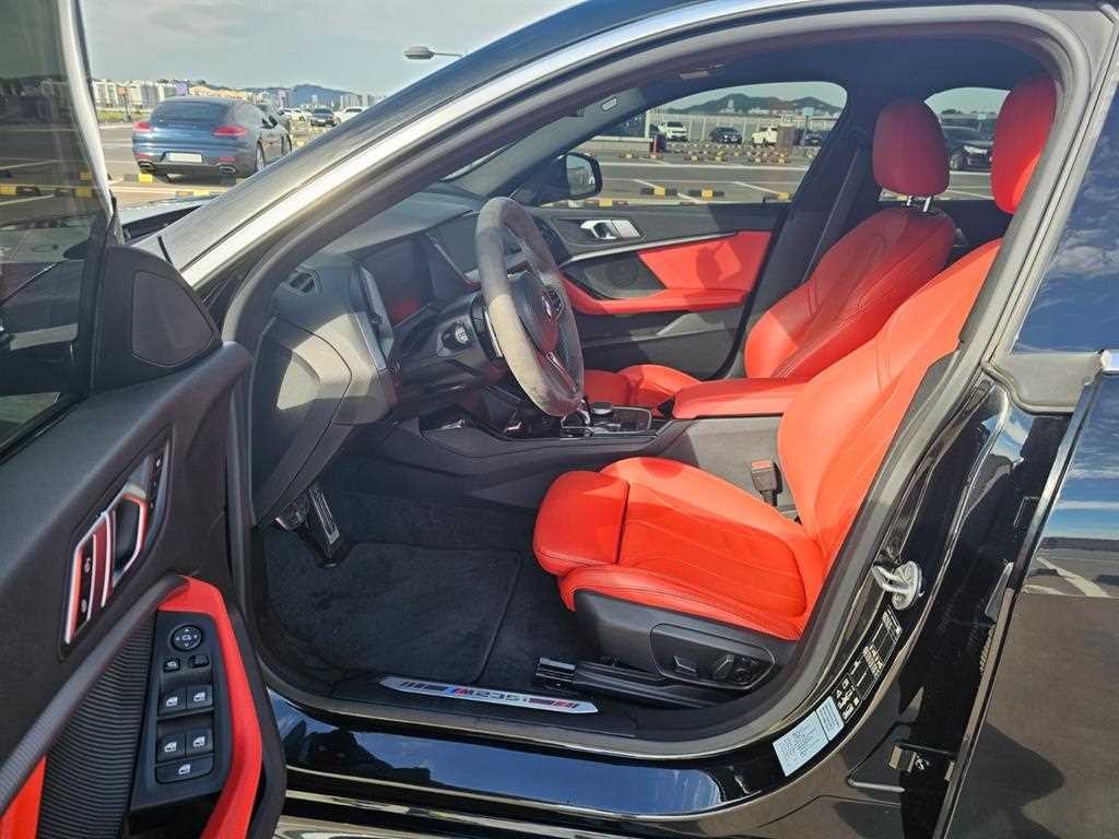 BMW 2시리즈 2시리즈 그란쿠페 (F44) M235i xDrive 이미지 7