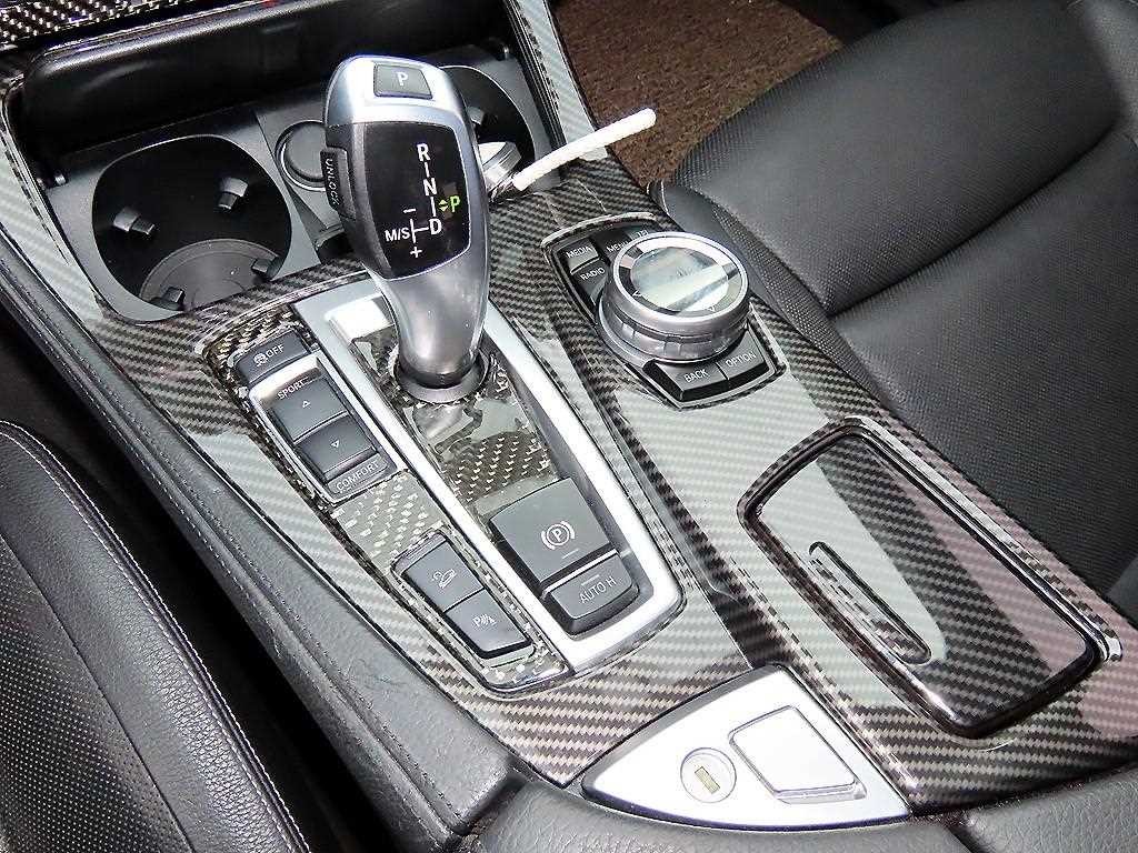 BMW 5시리즈 5시리즈 (F10) 520d xDrive 럭셔리 플러스 이미지 11