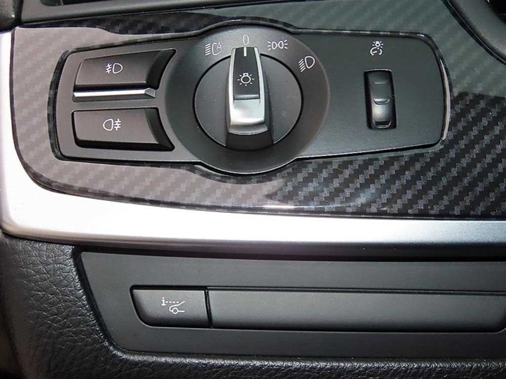 BMW 5시리즈 5시리즈 (F10) 520d xDrive 럭셔리 플러스 이미지 13