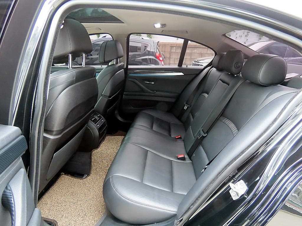 BMW 5시리즈 5시리즈 (F10) 520d xDrive 럭셔리 플러스 이미지 6