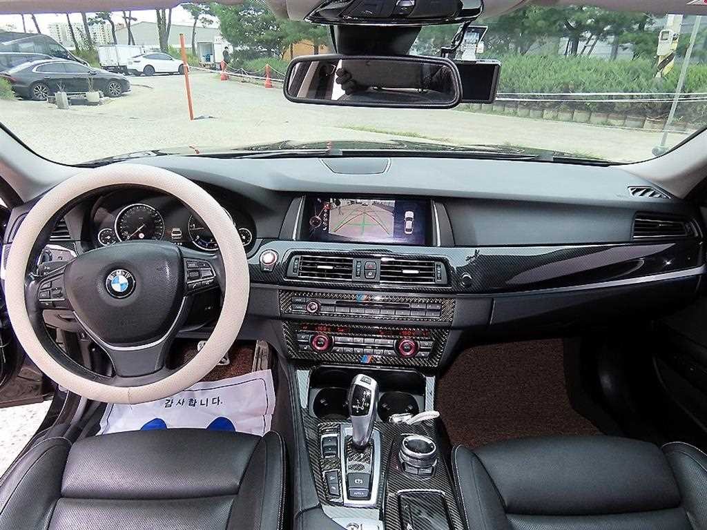 BMW 5시리즈 5시리즈 (F10) 520d xDrive 럭셔리 플러스 이미지 7