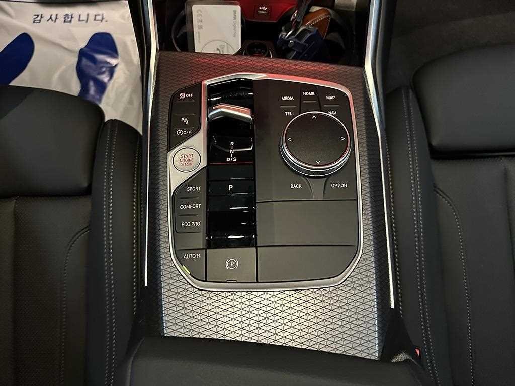 BMW 3시리즈 3시리즈 (G20) 320i 투어링 M 스포츠 이미지 10