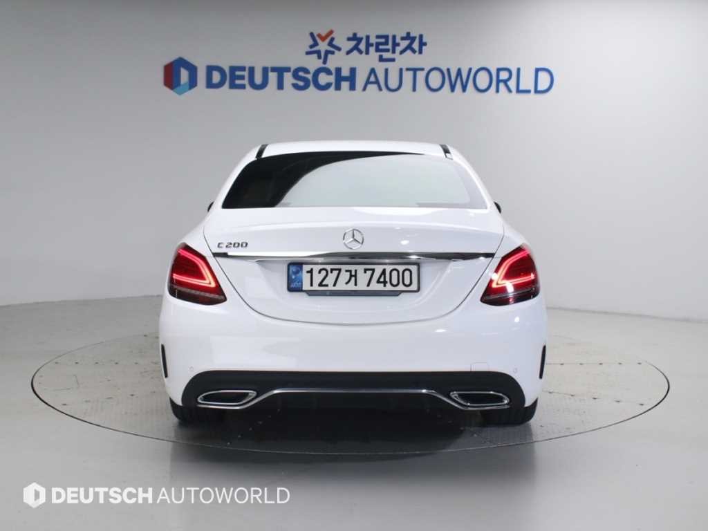 벤츠 C 클래스 C클래스 W205 C200 AMG LINE 이미지 4
