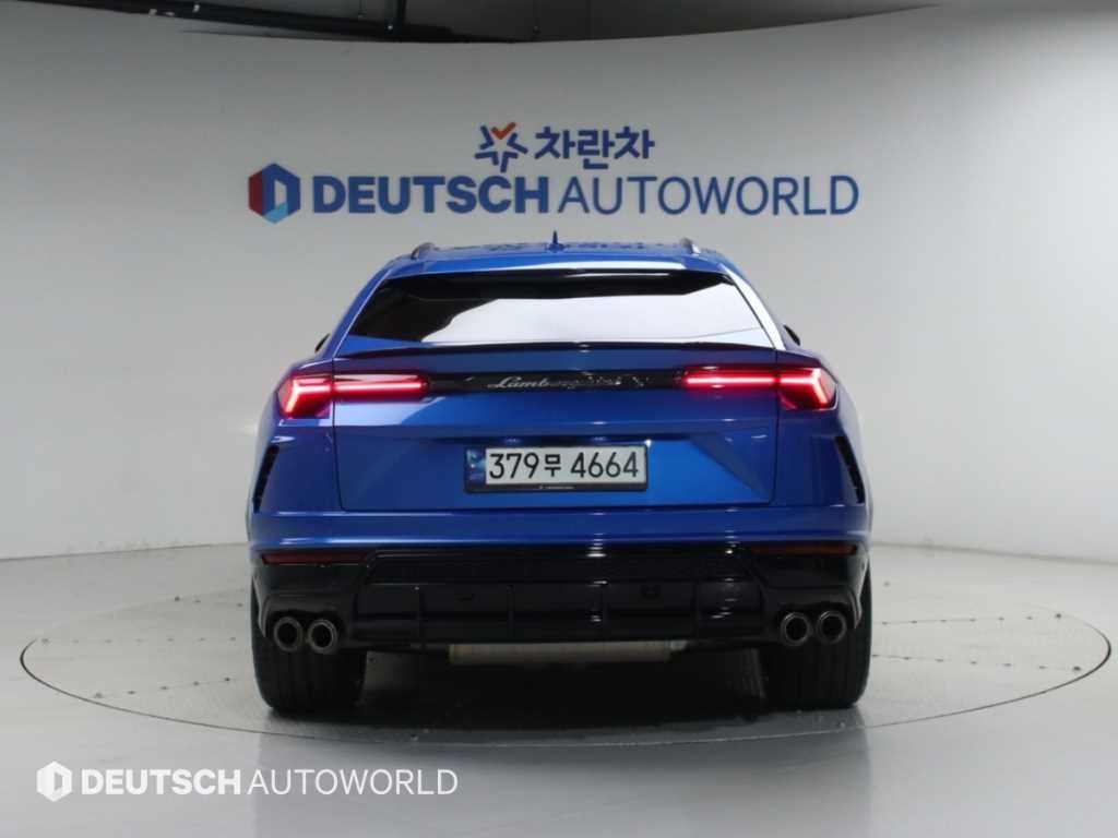 람보르기니 우루스 4.0 V8 이미지 3