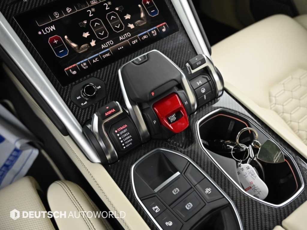 람보르기니 우루스 4.0 V8 이미지 9