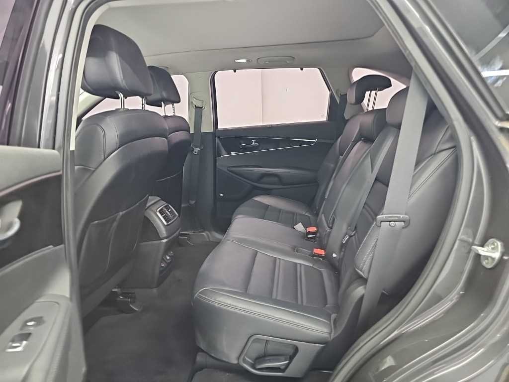 기아 쏘렌토 올 뉴 쏘렌토 디젤 2WD 2.0 노블레스 기본형 이미지 12
