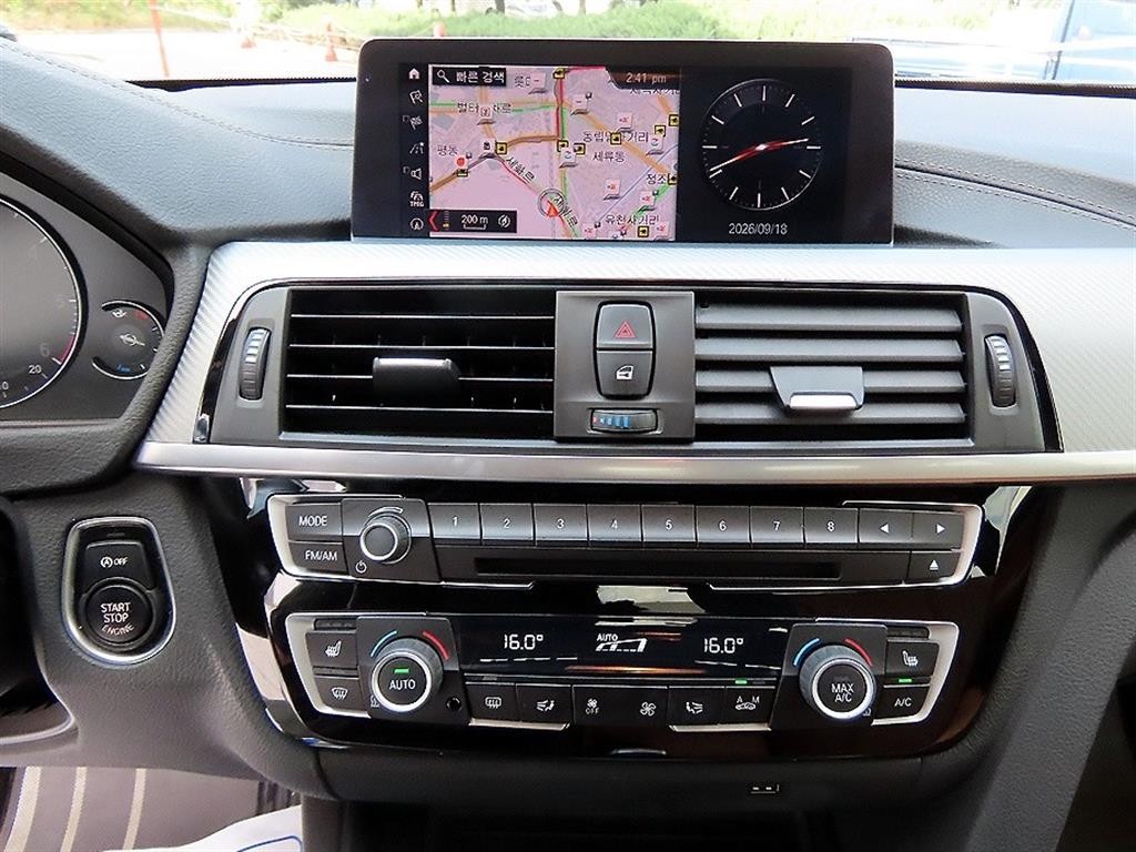 BMW 4시리즈 4시리즈 (F32) 420d 쿠페 M 스포츠 이미지 14