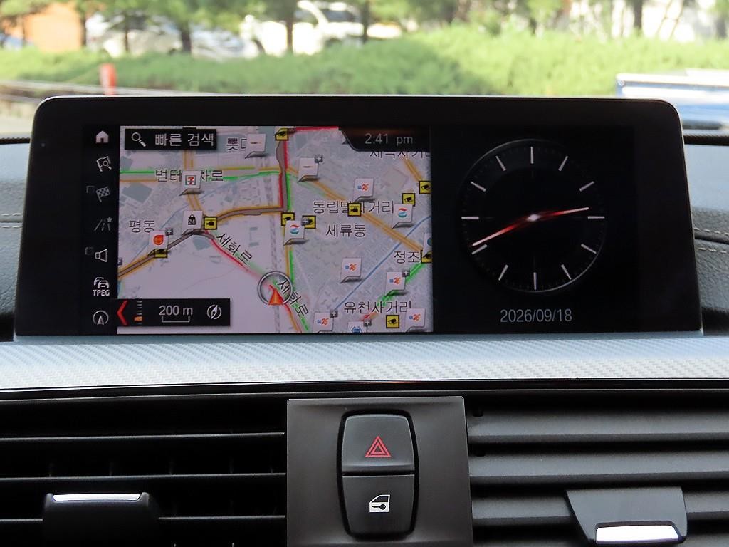 BMW 4시리즈 4시리즈 (F32) 420d 쿠페 M 스포츠 이미지 15