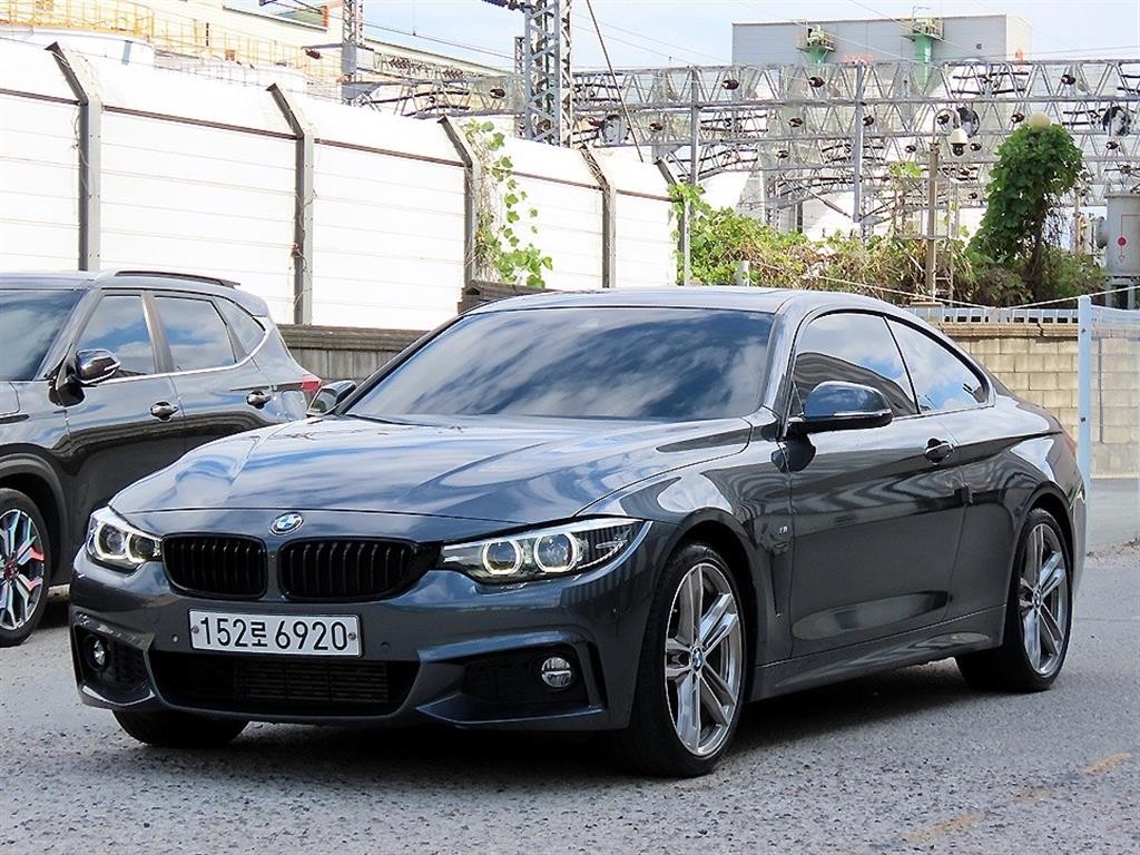 BMW 4시리즈 4시리즈 (F32) 420d 쿠페 M 스포츠 이미지 2
