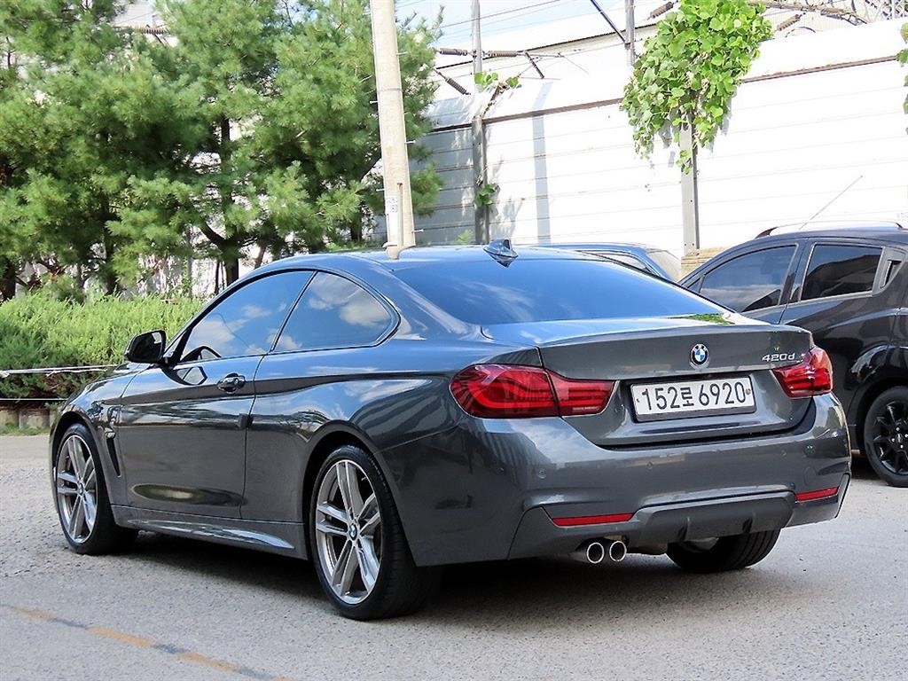BMW 4시리즈 4시리즈 (F32) 420d 쿠페 M 스포츠 이미지 3
