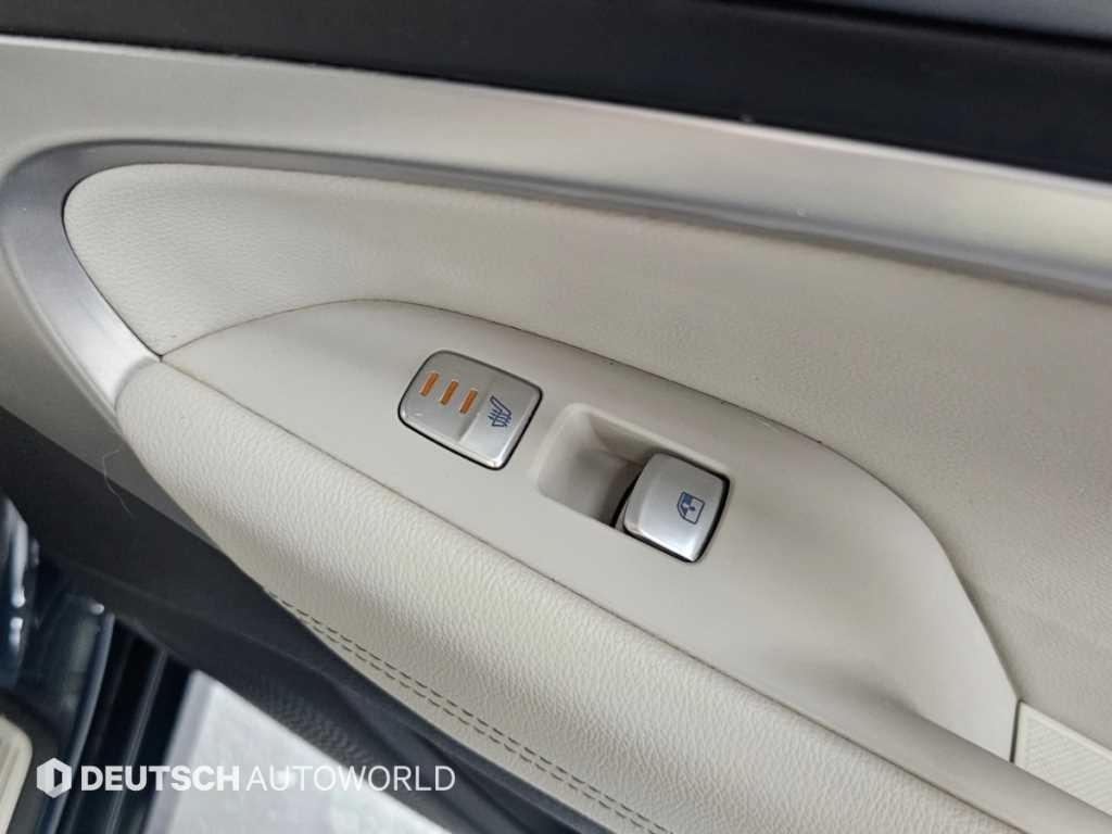 제네시스 G70 더 뉴 G70 디젤 2.2D 4WD 이미지 16