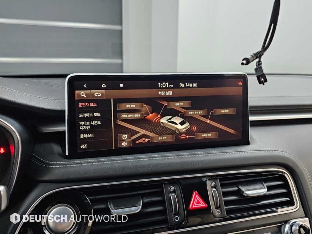 제네시스 G70 더 뉴 G70 디젤 2.2D 4WD 이미지 17
