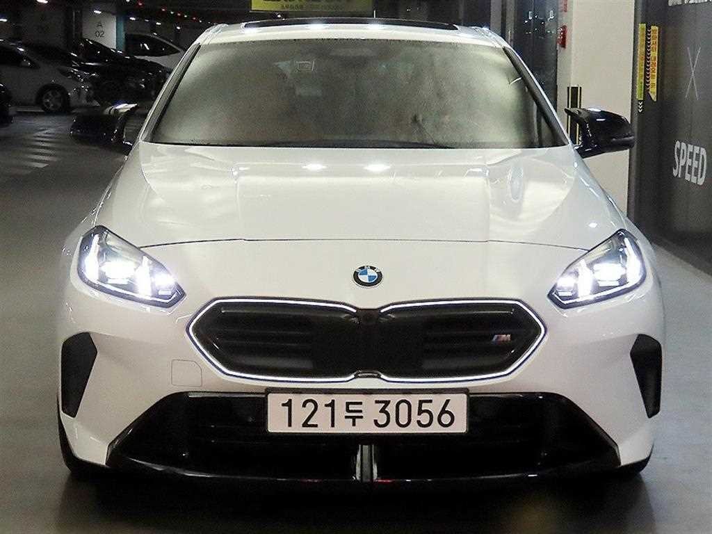 BMW 1시리즈 1시리즈 (F52) M135 xDrive 이미지 2