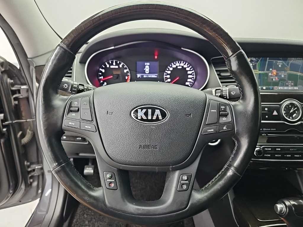 기아 K7 더 뉴 K7 LPI 3.0 프레스티지 이미지 9