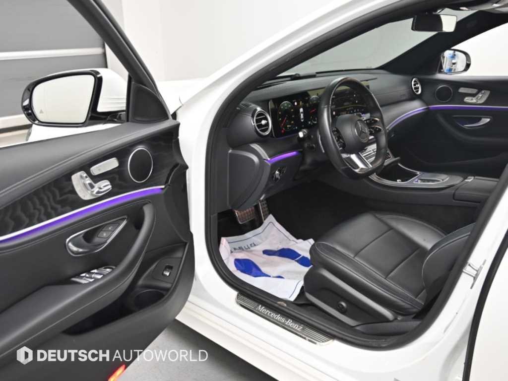 벤츠 E 클래스 E-클래스 W213 E220d 4MATIC AMG라인 이미지 11