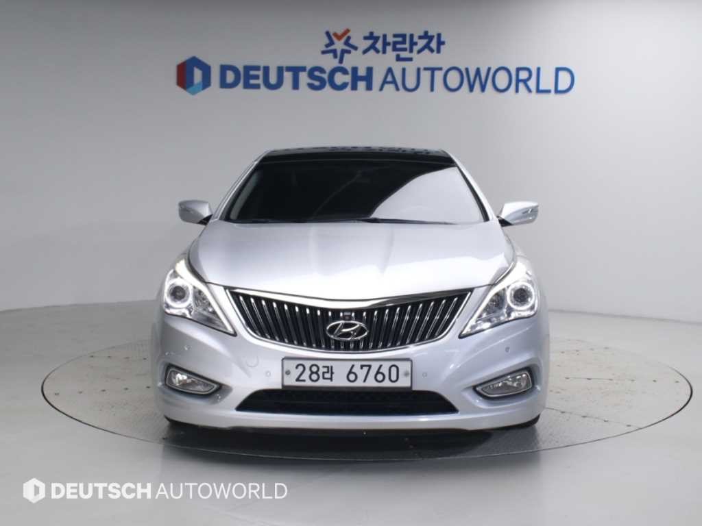 현대 그랜저 그랜저 HG HG300 NOBLE 이미지 3