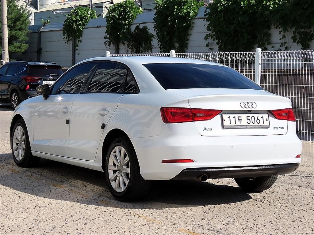 아우디 A3 뉴 A3 25 TDI 이미지 3