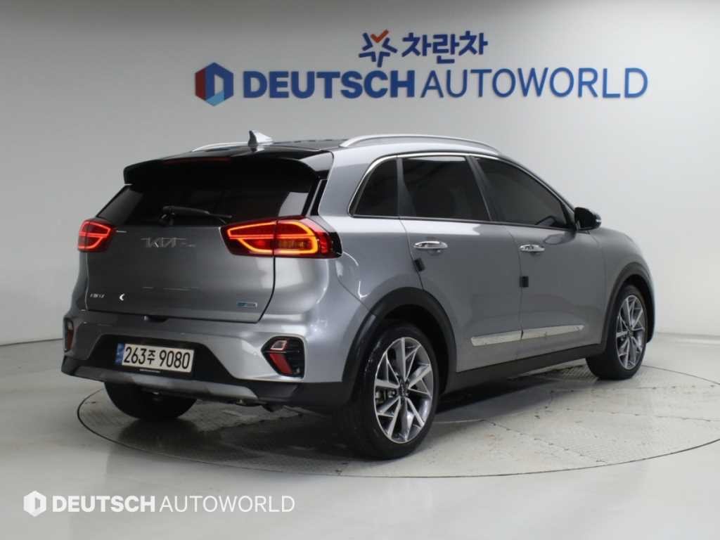 기아 니로 더 뉴 니로 1.6 HEV 시그니처 이미지 2