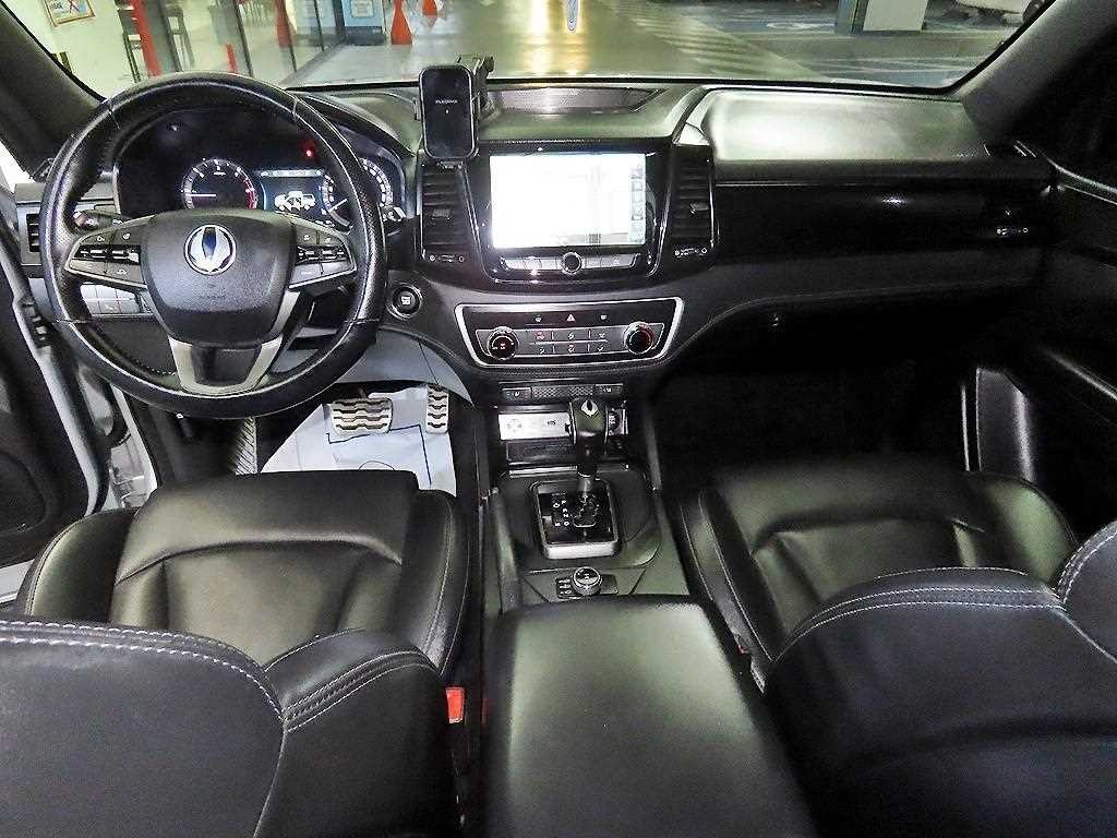 KG모빌리티(쌍용) 렉스턴 렉스턴 스포츠 칸 디젤 2.2 4WD 5링크 다이나믹 에디션 이미지 10