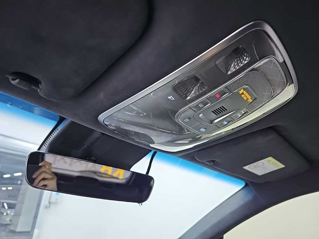 제네시스 GV70 2.2 디젤 2WD 이미지 16