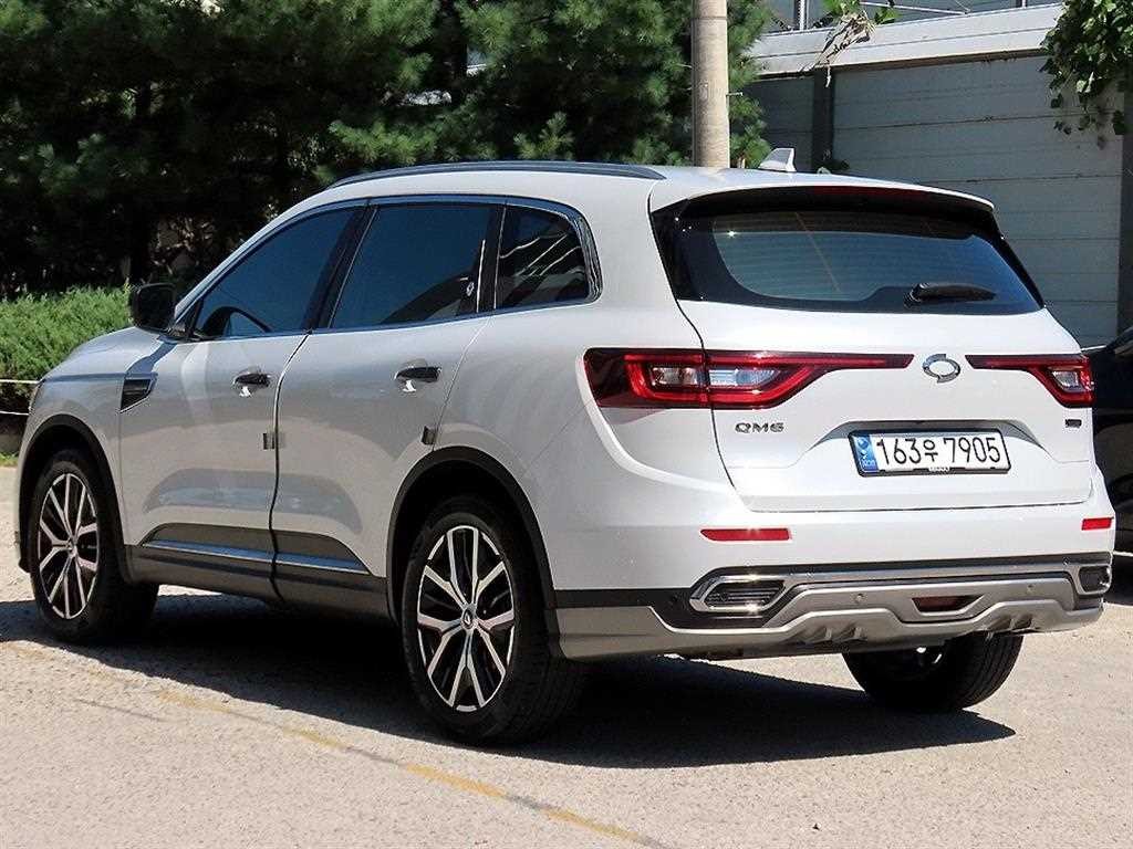 르노코리아(삼성) QM6 더뉴QM6 2.0 LPe RE 시그니처 2WD 이미지 3
