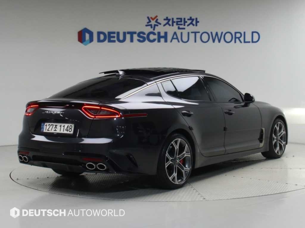 기아 스팅어 가솔린 2.0 터보 2WD 플래티넘 이미지 2