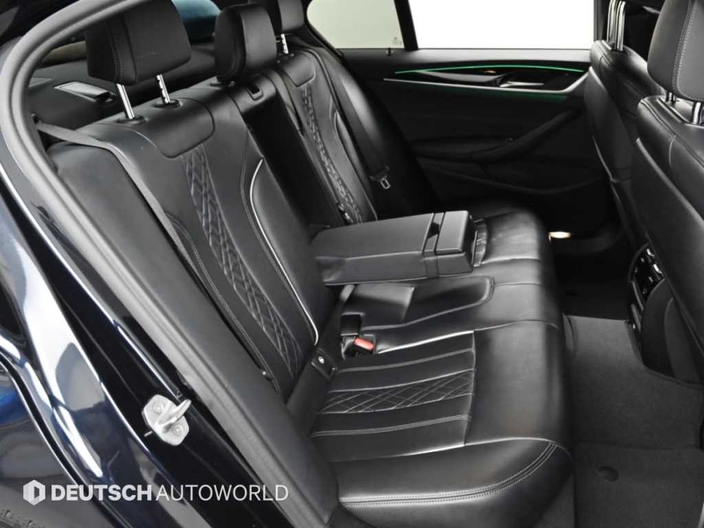 BMW 5시리즈 5시리즈 (G30) 523d xDrive M 스포츠 이미지 12