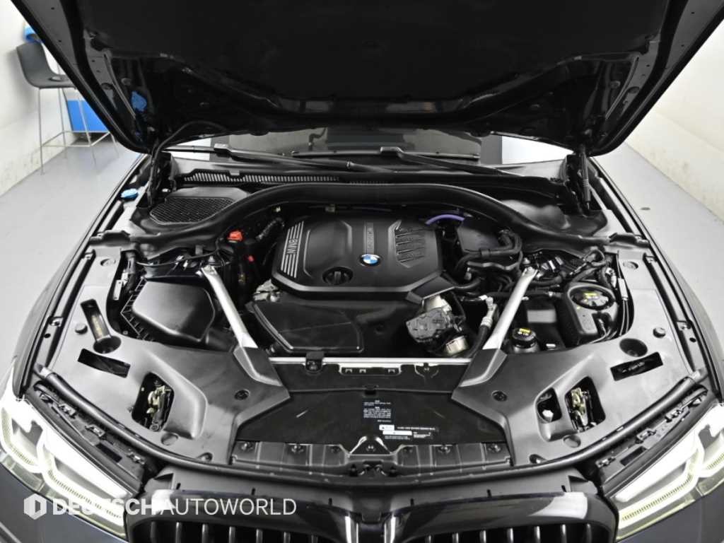 BMW 5시리즈 5시리즈 (G30) 523d xDrive M 스포츠 이미지 6