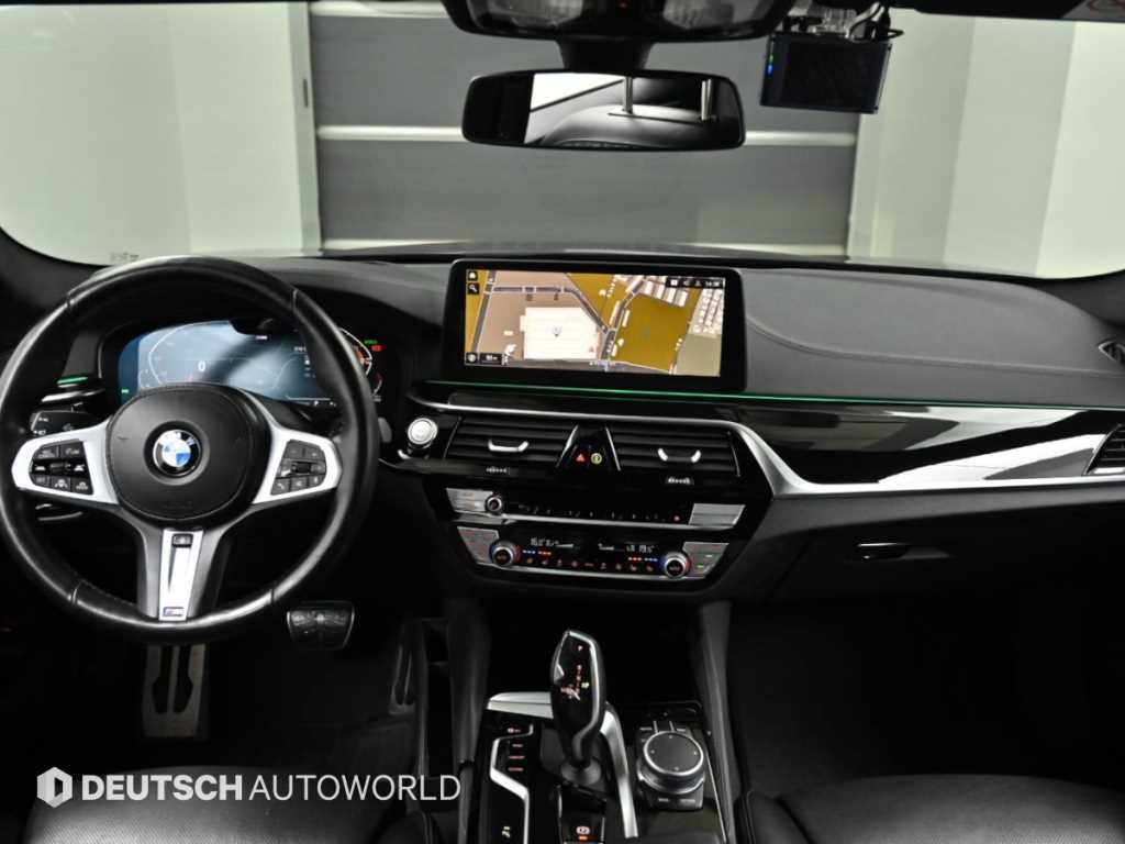 BMW 5시리즈 5시리즈 (G30) 523d xDrive M 스포츠 이미지 7