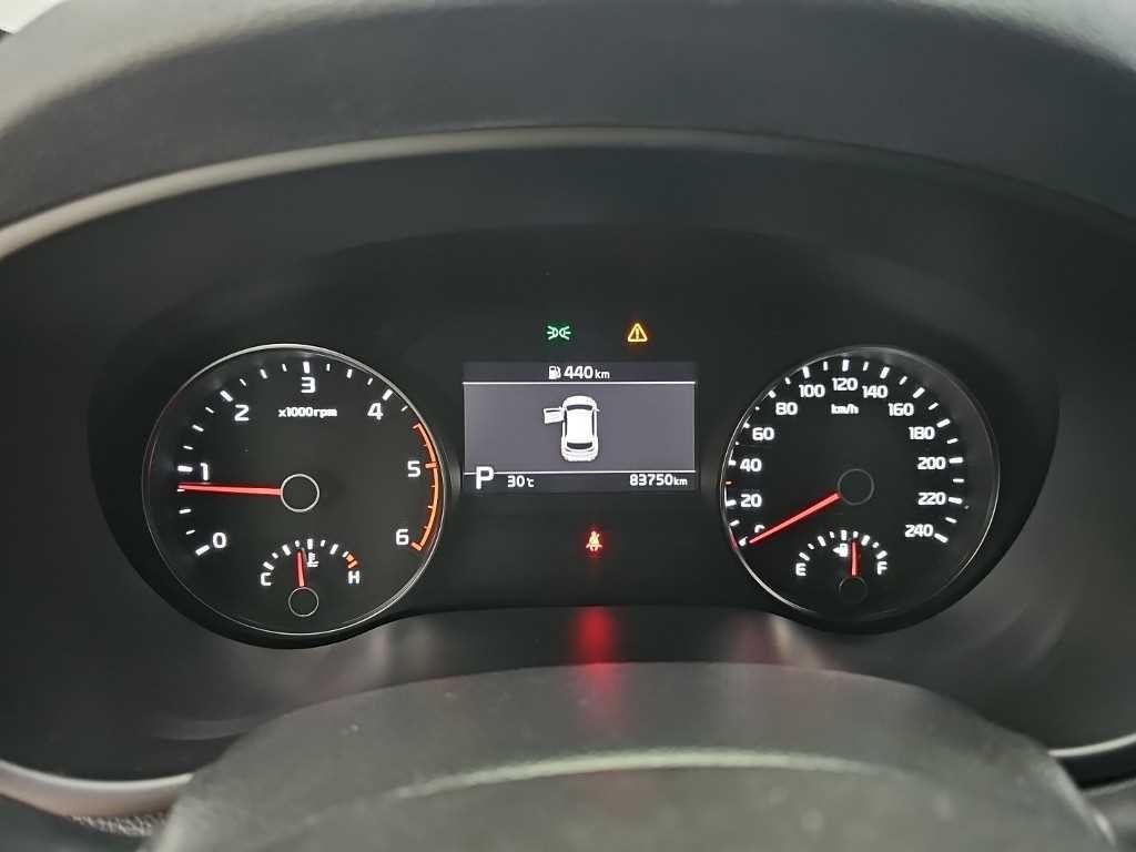 기아 스포티지 스포티지 더 볼드 1.6 디젤 4WD 트렌디 이미지 6