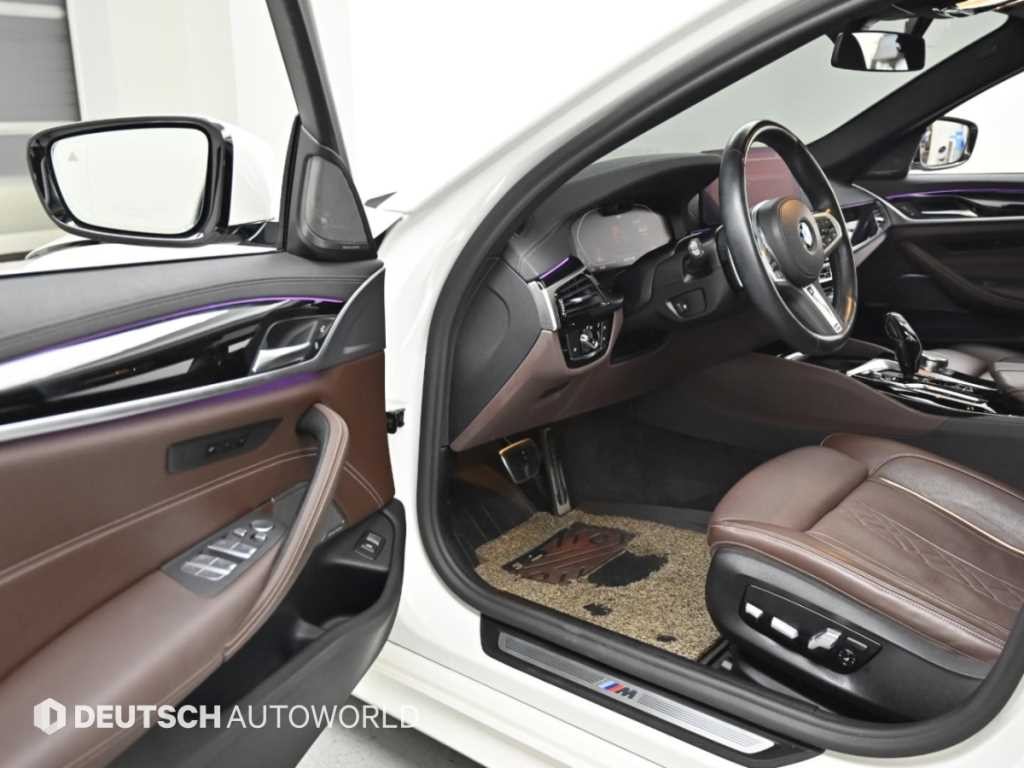 BMW 5시리즈 5시리즈 (G30) 530i M 스포츠 이미지 11