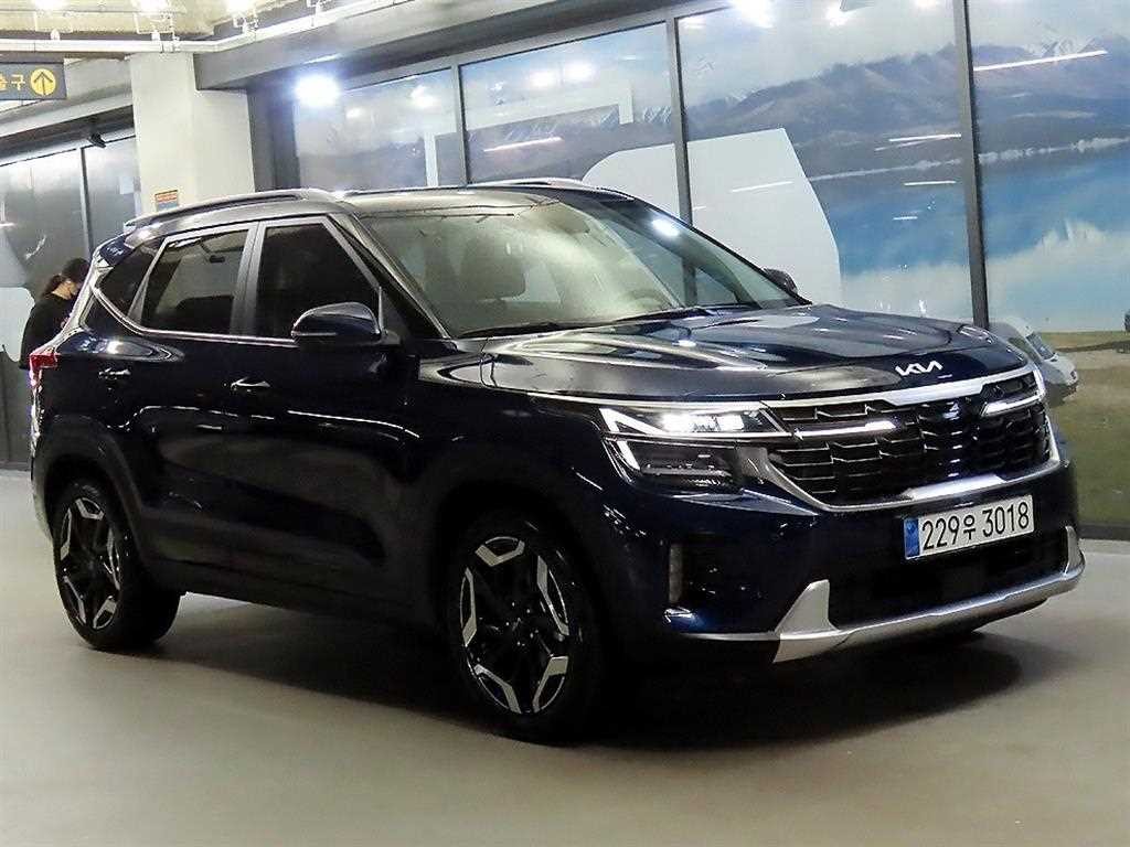 기아 셀토스 더 뉴 셀토스 가솔린 2.0 2WD 시그니처 이미지 1