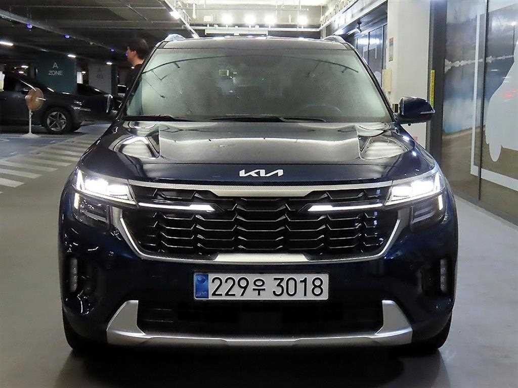 기아 셀토스 더 뉴 셀토스 가솔린 2.0 2WD 시그니처 이미지 2