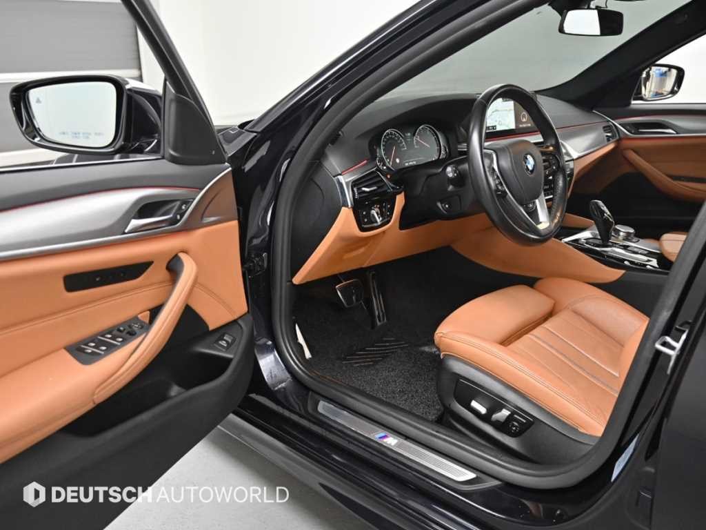 BMW 5시리즈 5시리즈 (G30) 520d M 스포츠 이미지 11