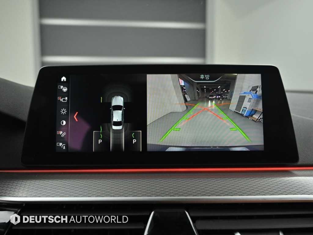 BMW 5시리즈 5시리즈 (G30) 520d M 스포츠 이미지 15