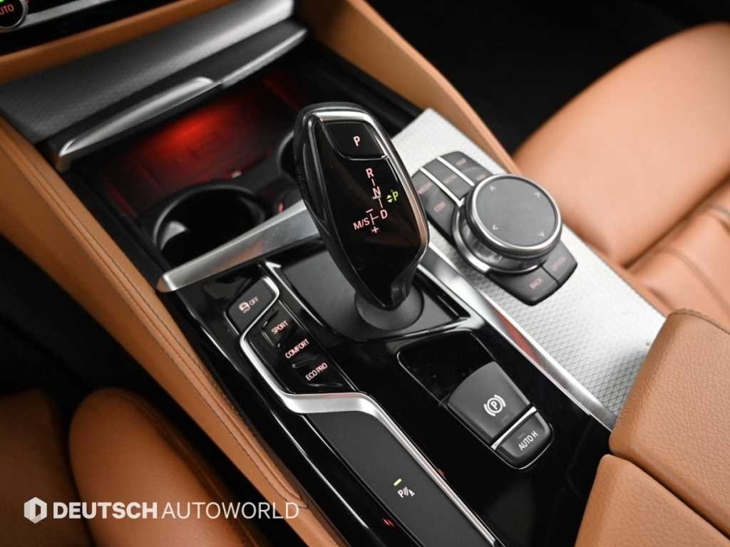BMW 5시리즈 5시리즈 (G30) 520d M 스포츠 이미지 9