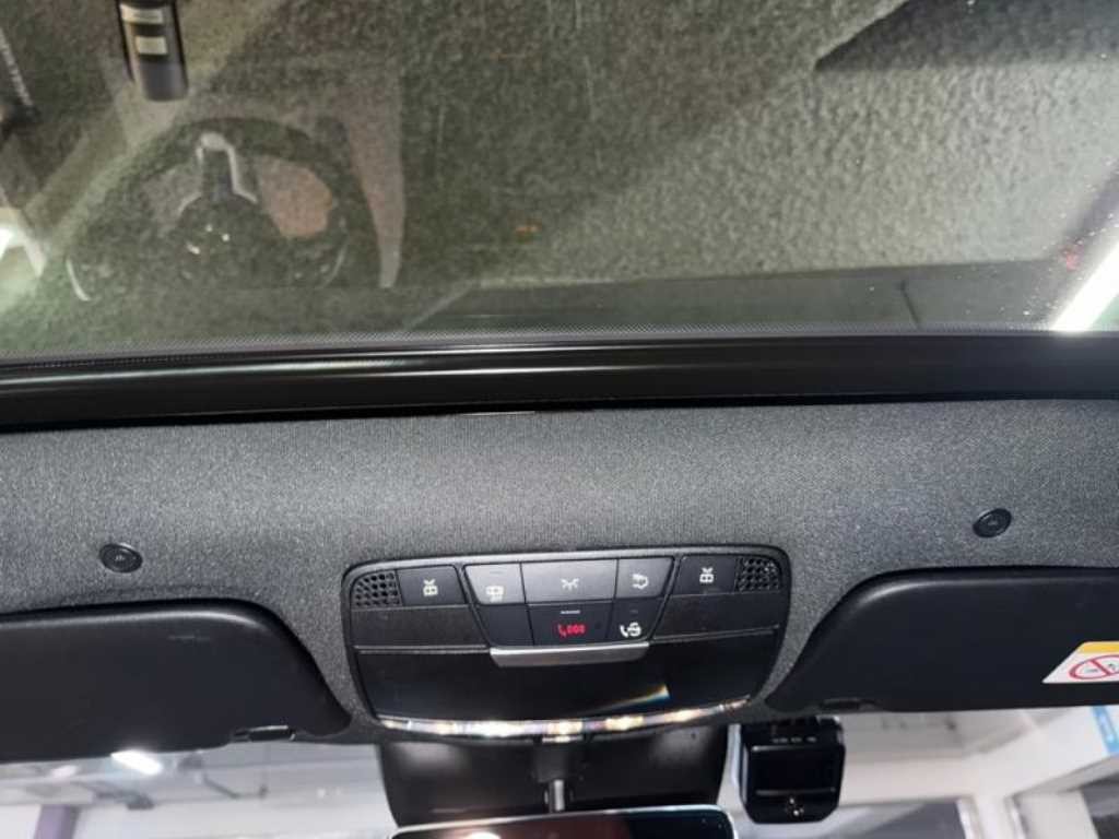 벤츠 GLC 클래스 GLC클래스 X253 GLC 300 e 4MATIC 쿠페 이미지 15