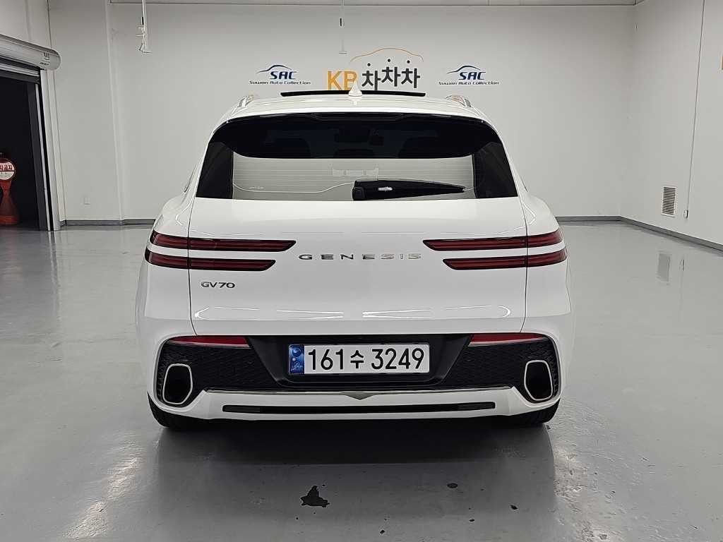 제네시스 GV70 2.5T 가솔린 2WD 기본형 이미지 3