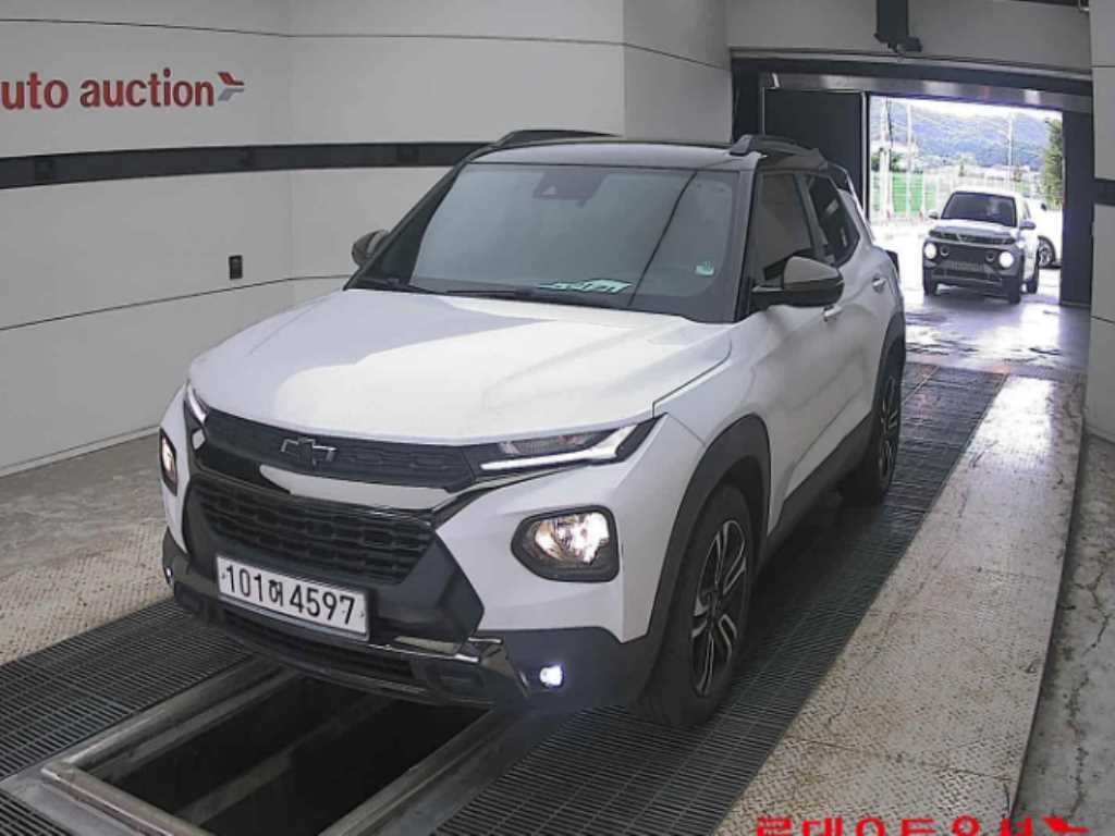 쉐보레 트레일블레이저 2WD 1.3 터보 가솔린 액티브 이미지 2