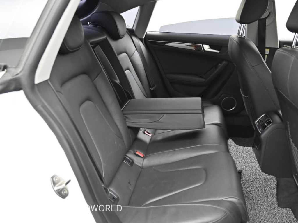 아우디 A5 2.0 TDI 콰트로 스포츠백 이미지 12
