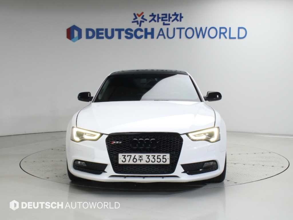 아우디 A5 2.0 TDI 콰트로 스포츠백 이미지 3
