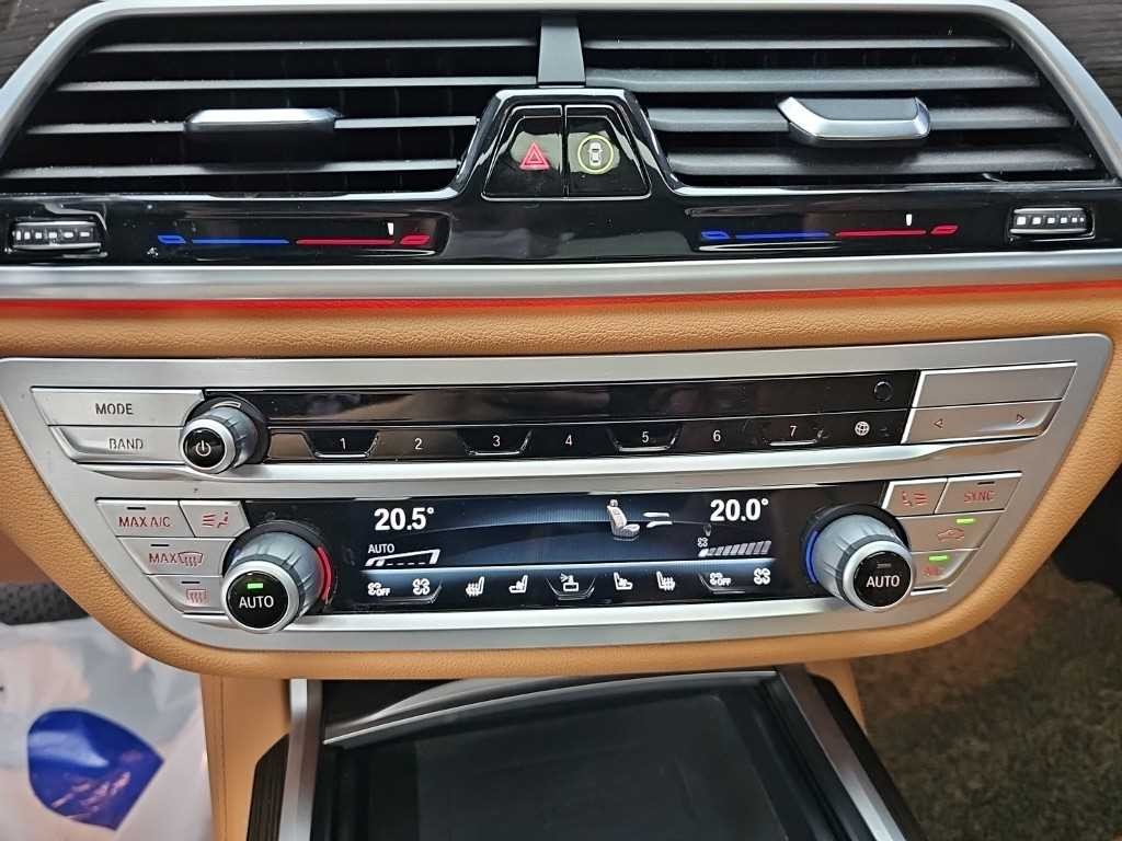 BMW 7시리즈 7시리즈 (G11) 730Ld xDrive 디자인 퓨어 엑설런스 이미지 10