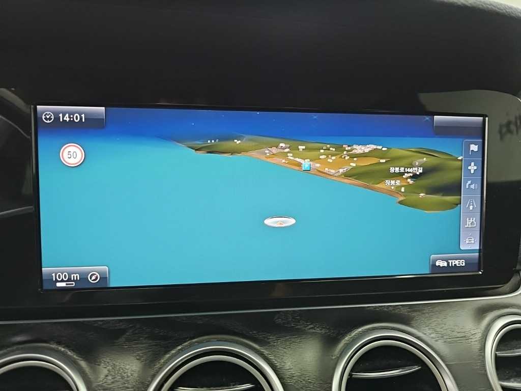 벤츠 E 클래스 E-클래스 W213 E220d 익스클루시브 이미지 15